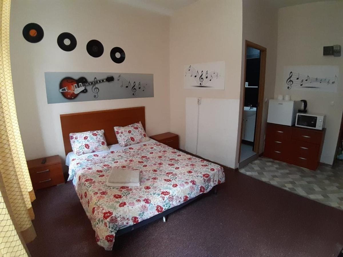 Old Town Friendly And Lovely Apartment Bucharest Exterior photo